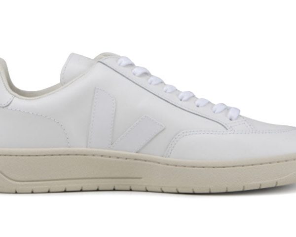 Veja V-12 Leather Full White