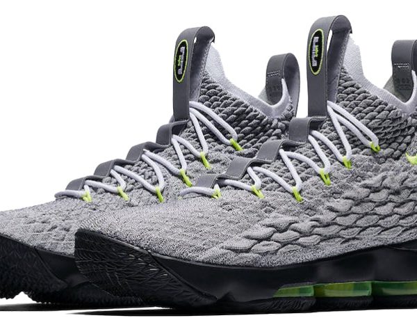 Nike LeBron 15 Air Max 95