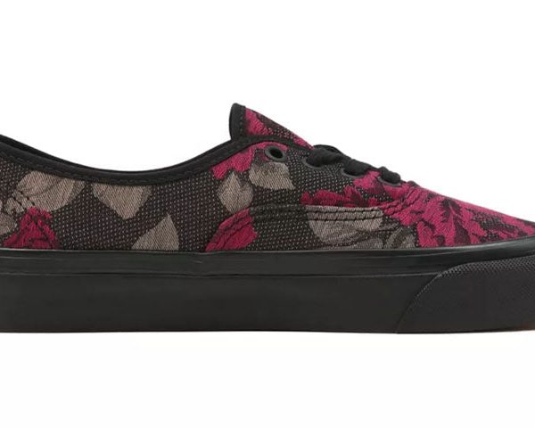 Vans UA Authentic 44 DX Anaheim Factory Roses Black
