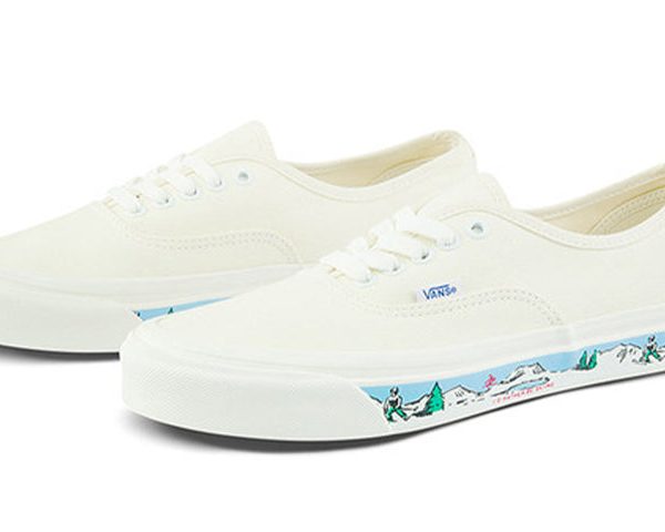 Vans Authentic 44 DX Anaheim Factory White Scene At