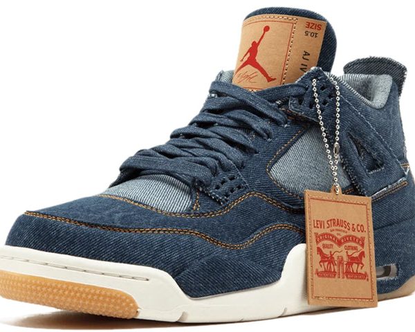 Jordan 4 Retro Levis Denim (Tag with Levis Logo)