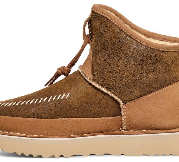 UGG Campfire Crafted Regenerate Boot Chestnut
