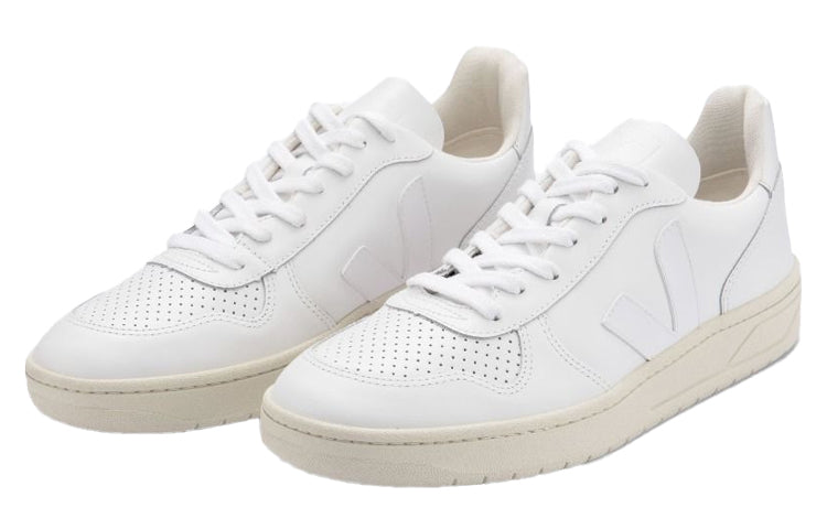 Veja V-10 Leather White White 5 Veja V-10 Leather White White