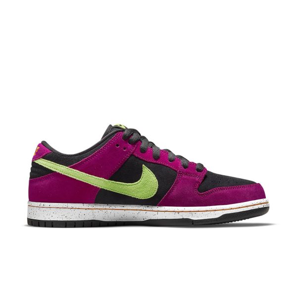 Nike SB Dunk Low Pro ACG Terra Red Plum