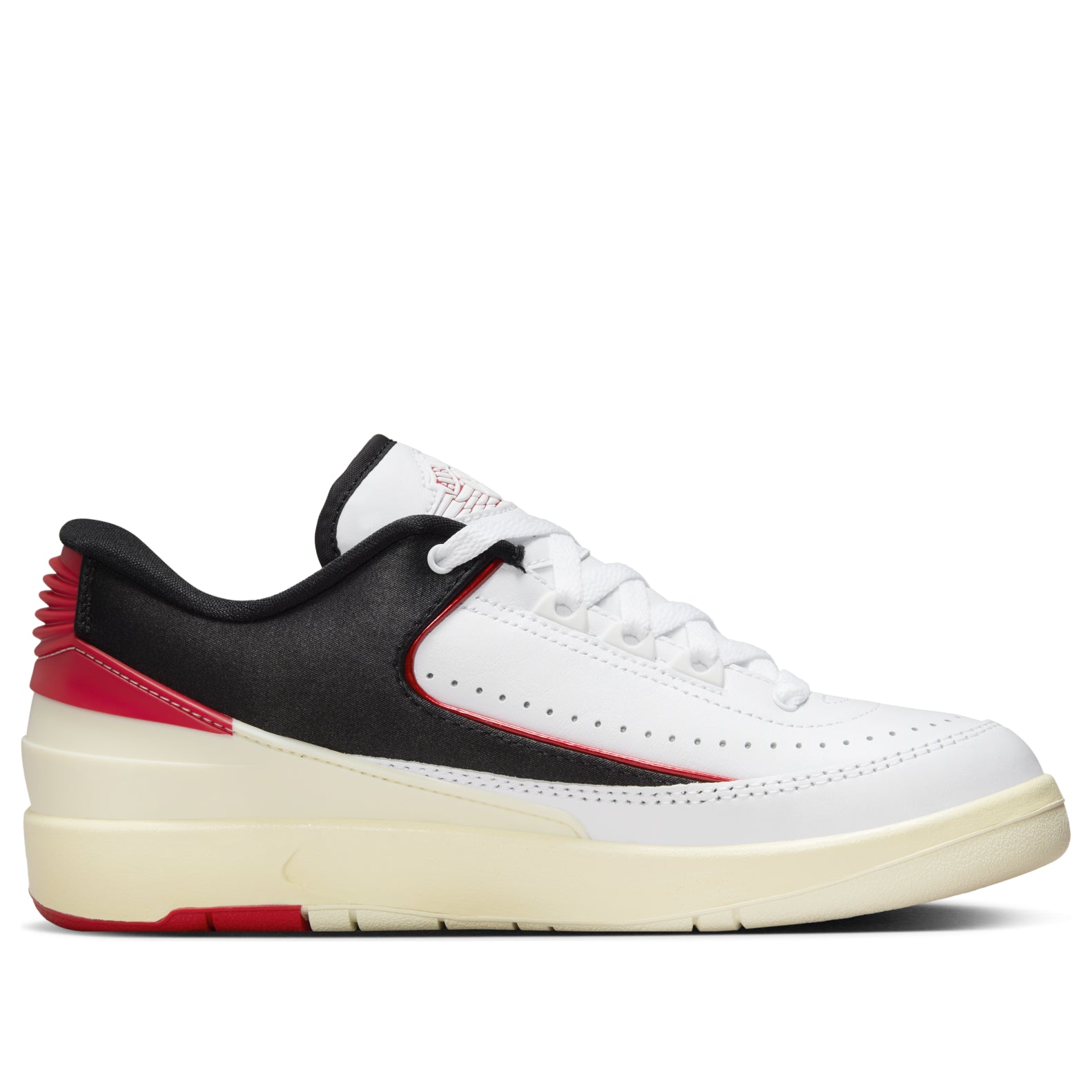 Jordan 2 Retro Low Chicago Twist (Womens) 8 Jordan 2 Retro Low Chicago Twist (Womens)