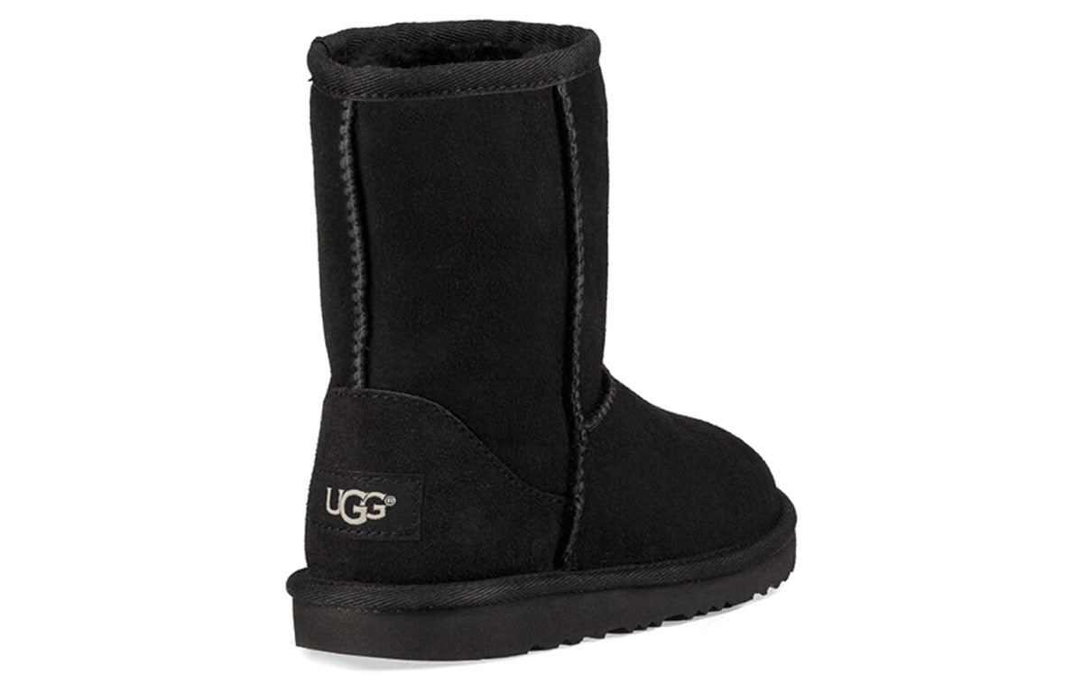 UGG Classic II Boot Black (Kids) 6 UGG Classic II Boot Black (Kids)