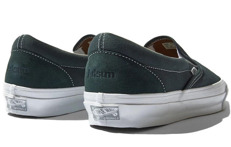 Vans Vault OG Classic Slip-On LX Adsum Vans Best Friend 6 Vans Vault OG Classic Slip-On LX Adsum Vans Best Friend