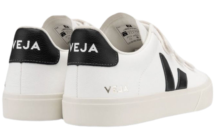 Veja Recife Chromefree Leather White Black (Womens) 6 Veja Recife Chromefree Leather White Black (Womens)