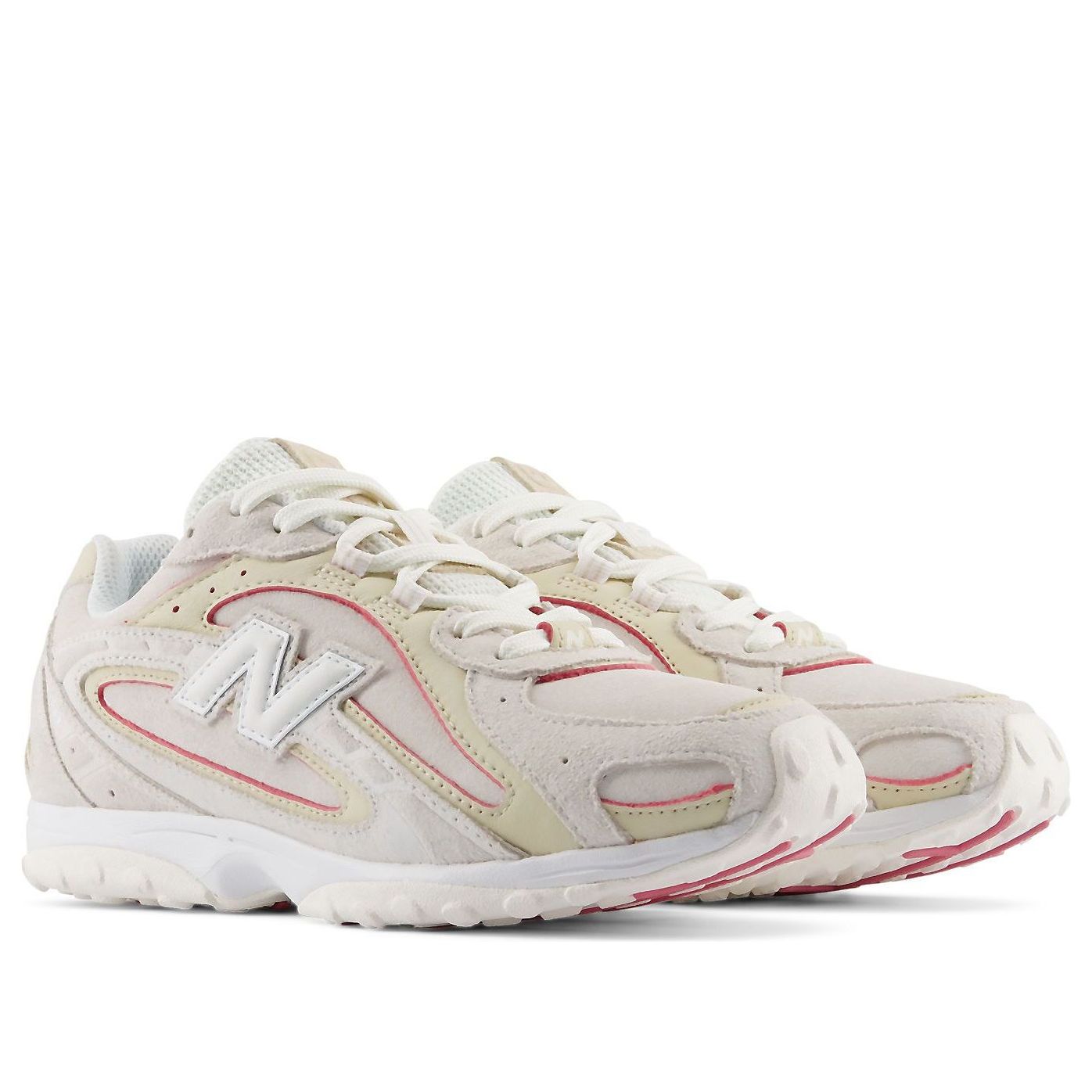 New Balance 204L Sea Salt Bone Pink Eraser 4 New Balance 204L Sea Salt Bone Pink Eraser