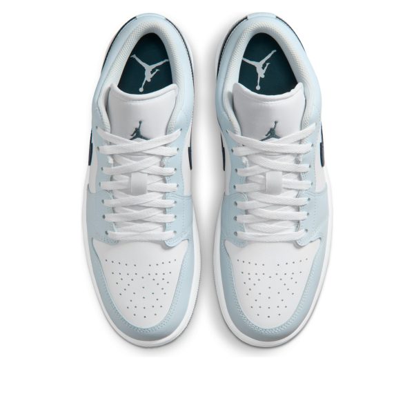 Jordan 1 Low Aura Squadron Blue