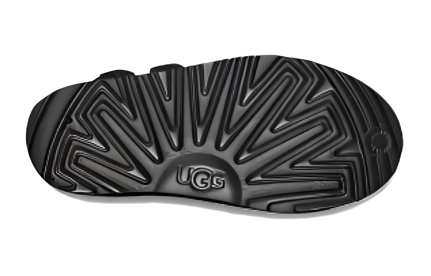 UGG Goldencoast Multistrap Sandal Black (Kids) 6 UGG Goldencoast Multistrap Sandal Black (Kids)