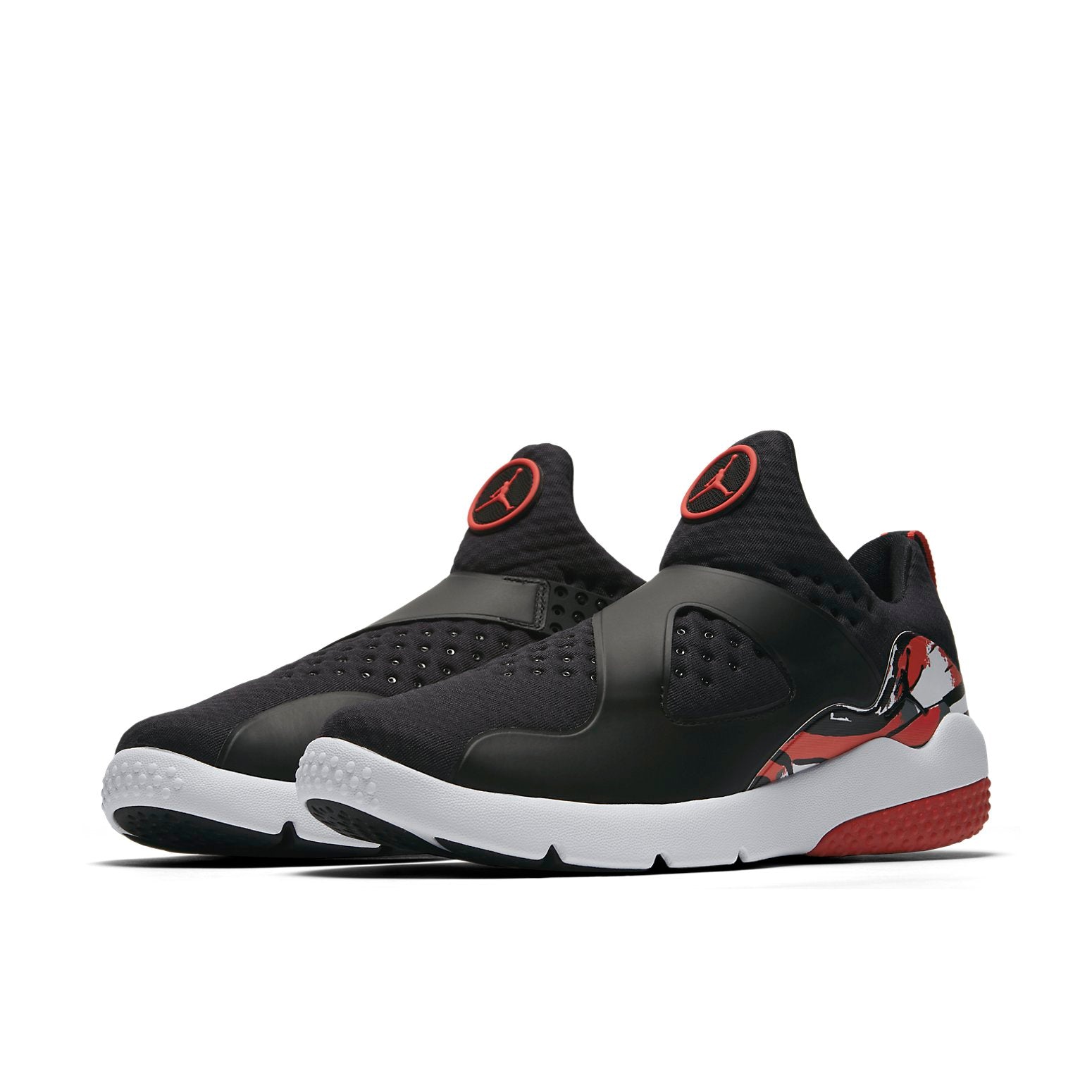 Jordan Trainer Essential Black/Black-White-Gym Red 5 Jordan Trainer Essential Black/Black-White-Gym Red