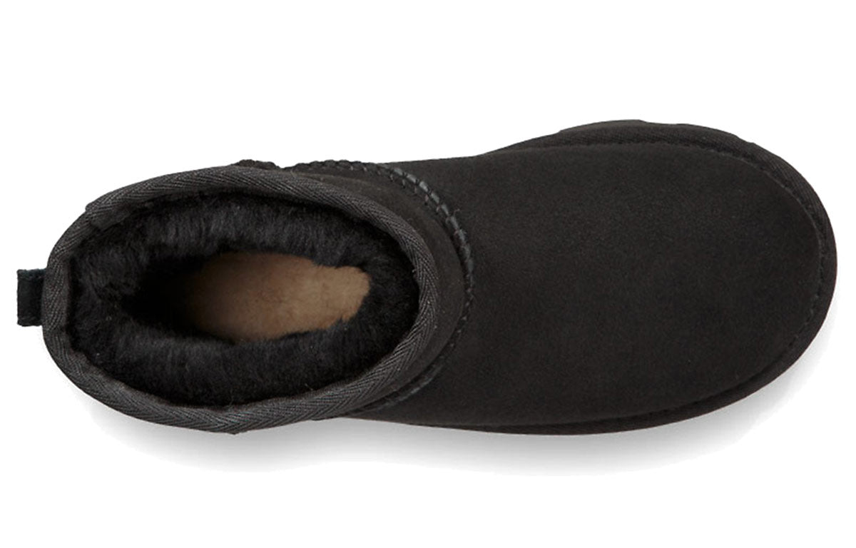 UGG Classic Mini II Boot Black (Kids) 7 UGG Classic Mini II Boot Black (Kids)