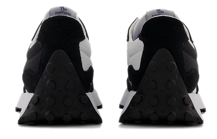 New Balance 327 Black White N 7 New Balance 327 Black White N