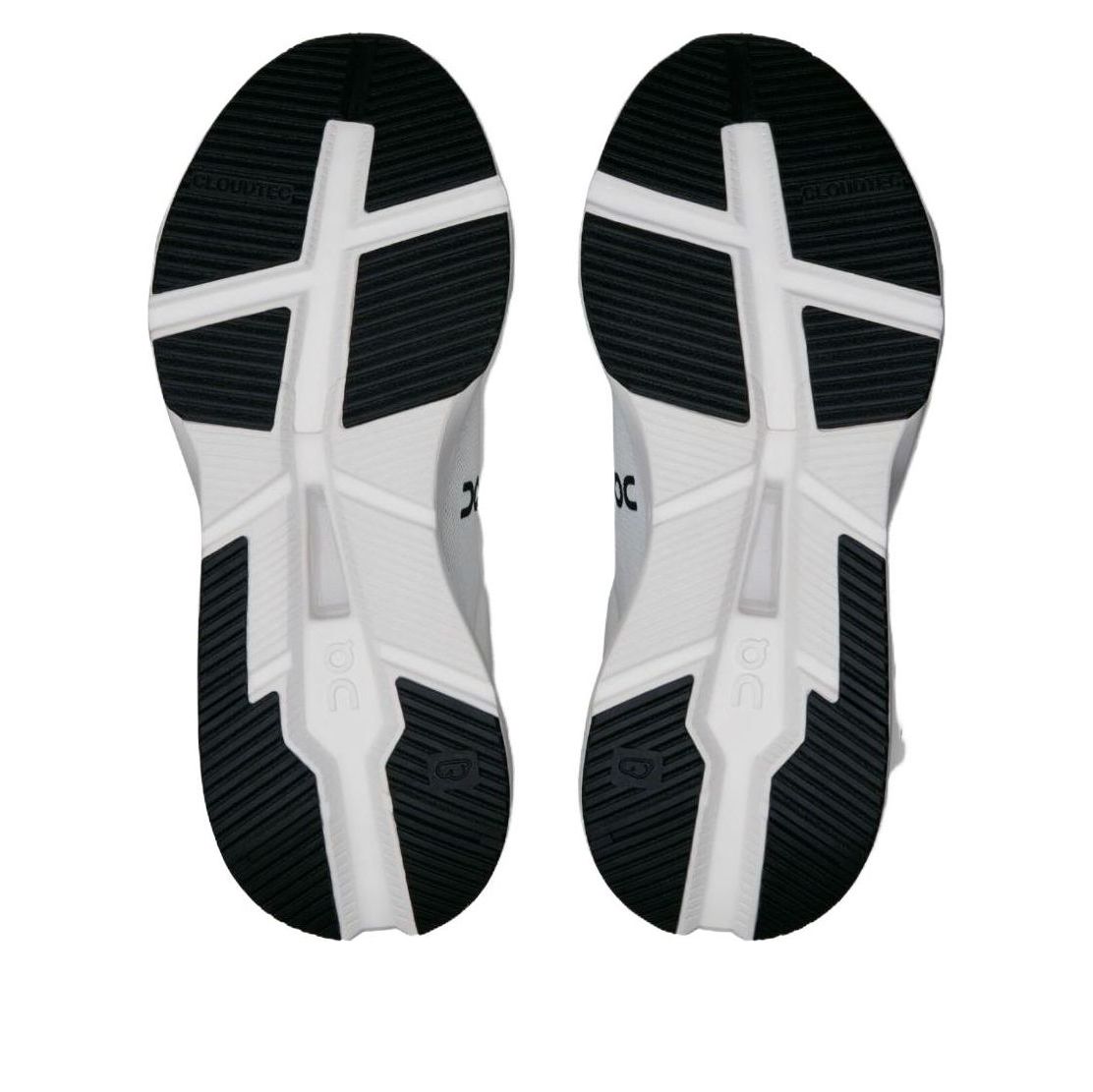 On Running Cloudnova X White Black 7 On Running Cloudnova X White Black