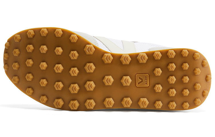 Veja Rio Branco Alveomesh White Pierre Natural 6 Veja Rio Branco Alveomesh White Pierre Natural