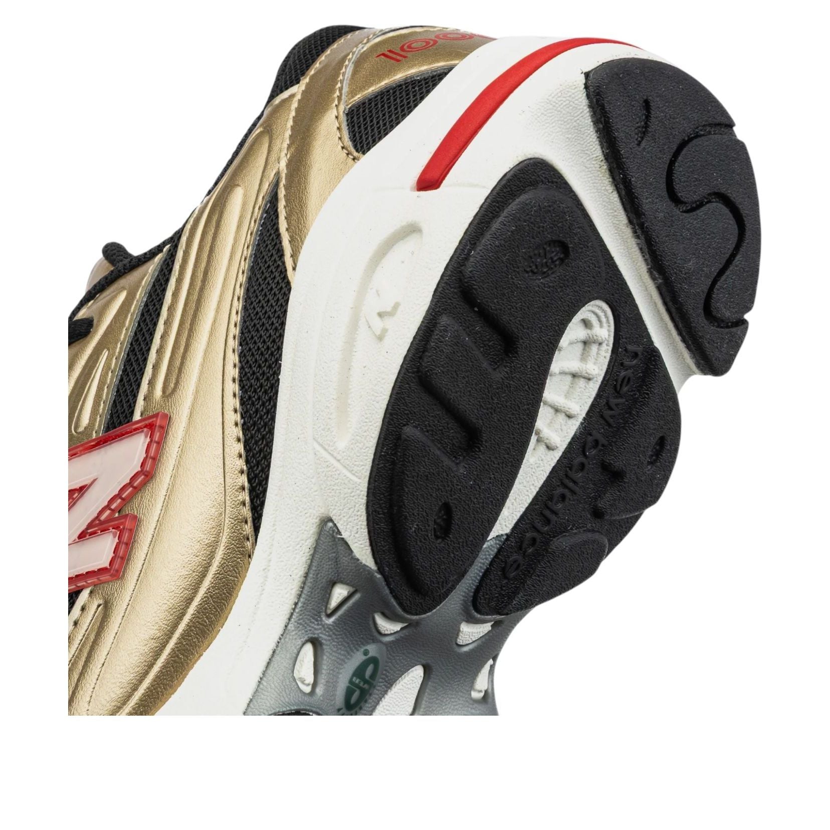 New Balance 1000 Shoe Palace Exclusive Gold Black (GS) 9 New Balance 1000 Shoe Palace Exclusive Gold Black (GS)