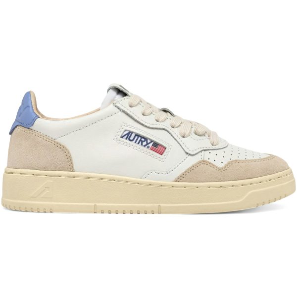 Autry Medalist Leather Low White Della Robbia Blue (Womens)