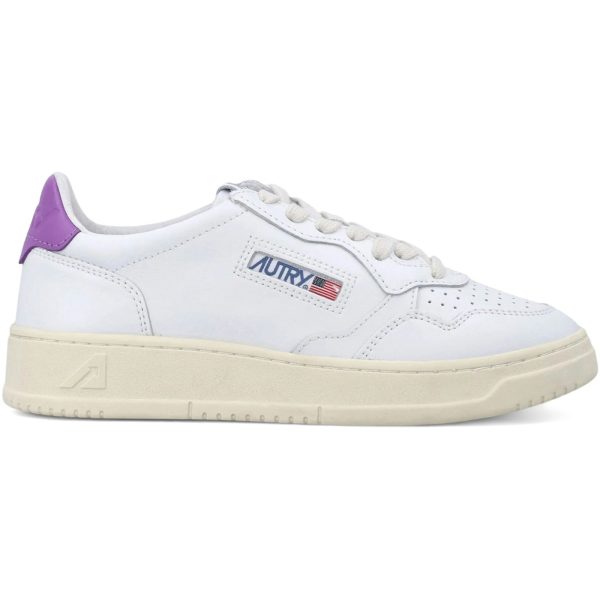 Autry Medalist Leather Low White Dewberry (Womens)
