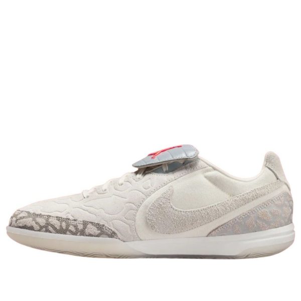 Jordan Tiempo Streetgato SE Phantom Sail