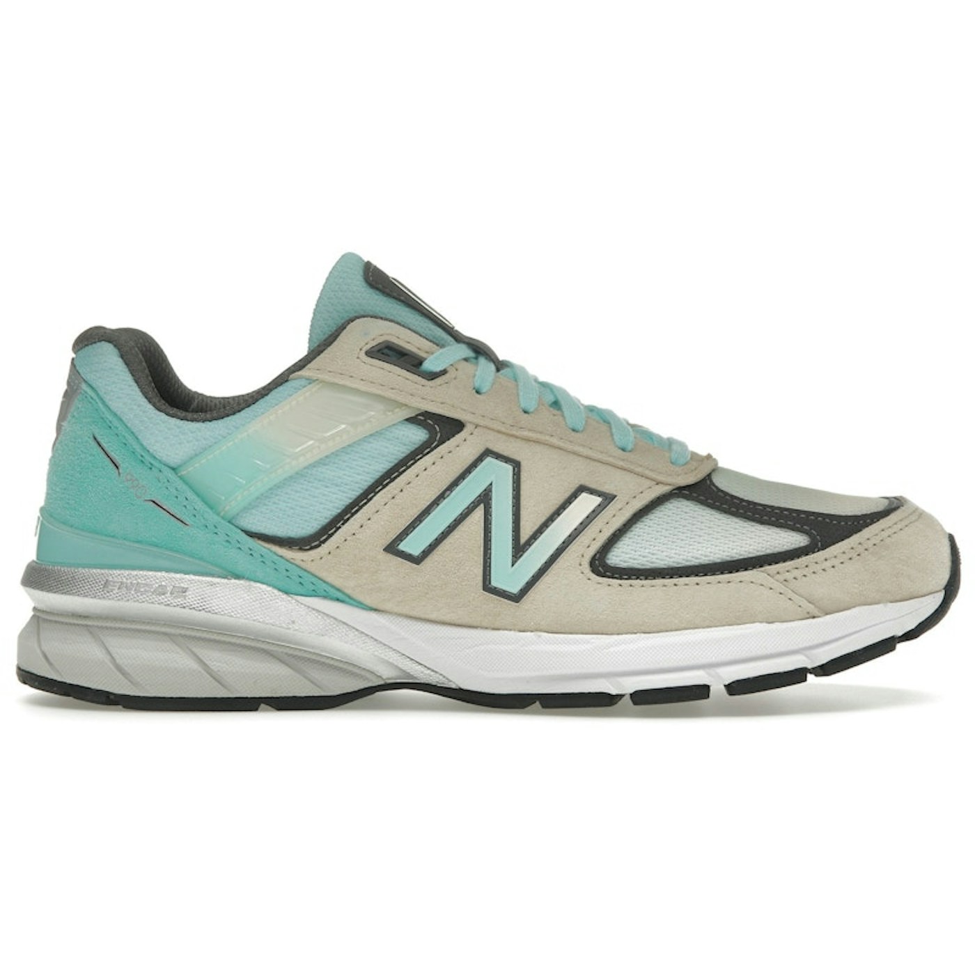 New Balance 990v5 YCMC Taxmas