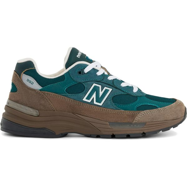 New Balance 992 MiUSA Medusa Green Cortado