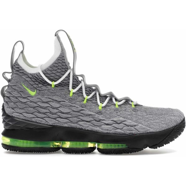 Nike LeBron 15 Air Max 95