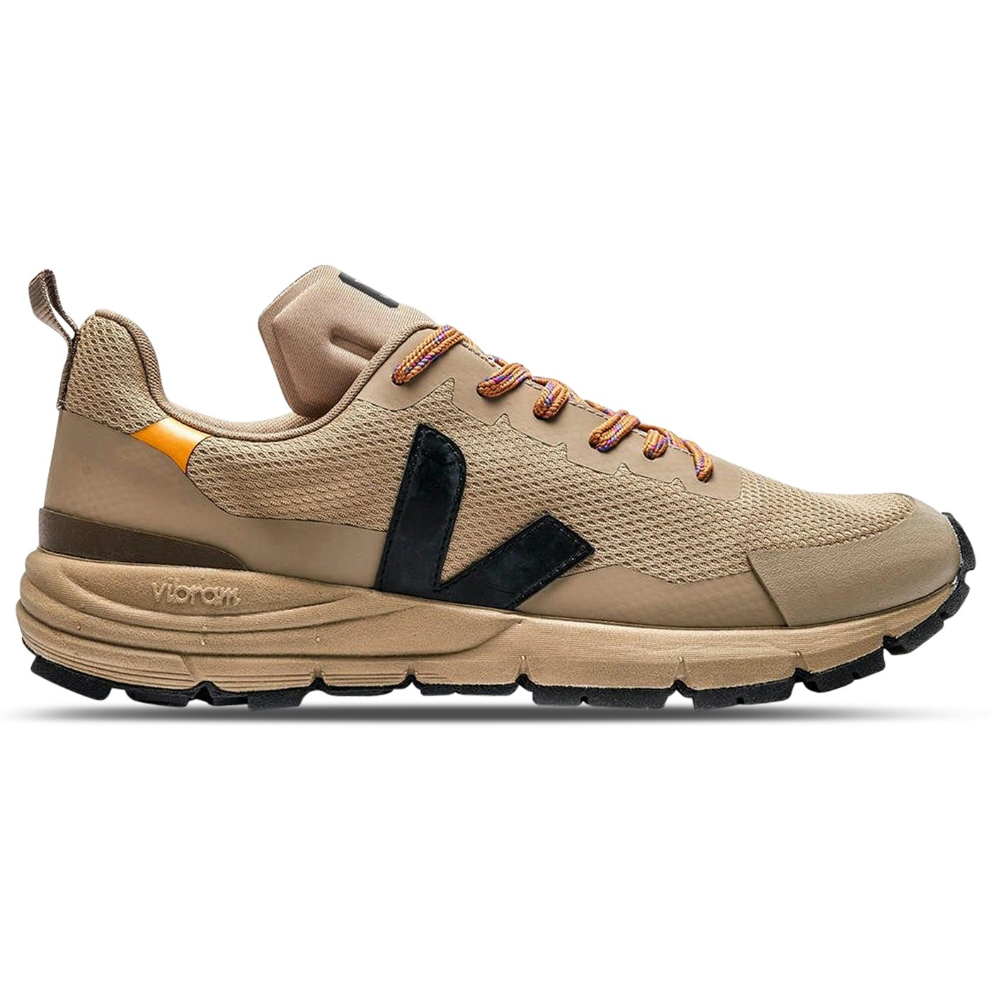 Veja Dekkan Dune Black