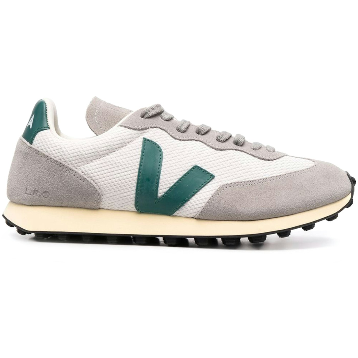 Veja Rio Branco Alveomesh Gravel Grey Brittany 1 Veja Rio Branco Alveomesh Gravel Grey Brittany