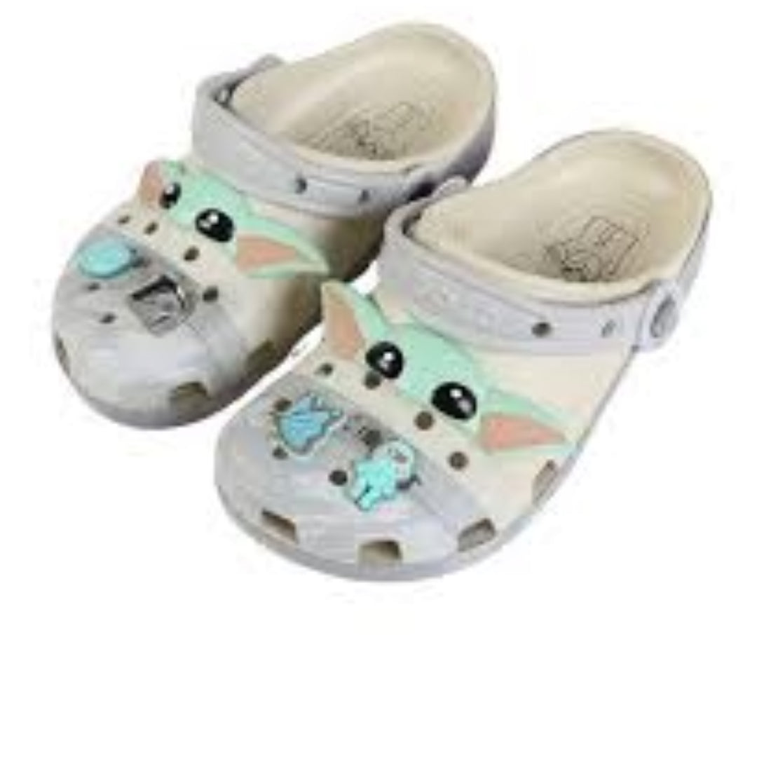 Crocs Classic Clog Star Wars Grogu (Kids) 5 Crocs Classic Clog Star Wars Grogu (Kids)