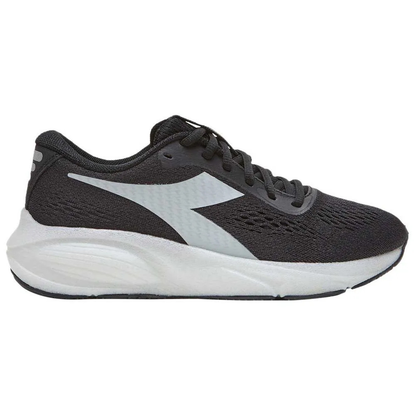 Diadora Freccia / Black / Silver 1 Diadora Freccia / Black / Silver